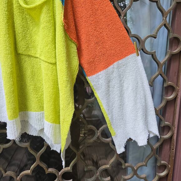 Peach Love California Womens Dopamine Distressed Hem Colorblock Knit Sweater S - Picture 4 of 10